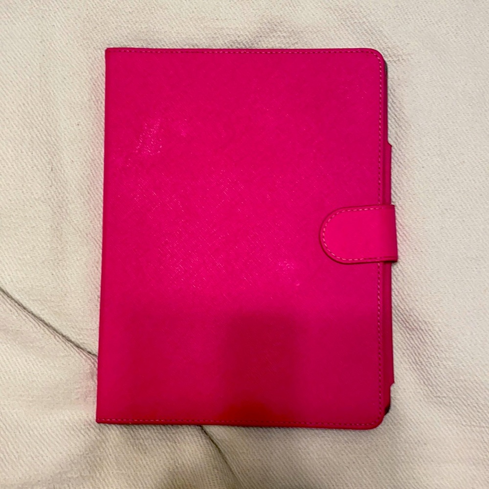 iPad 1,2,3 or 4 CASE with keyboard